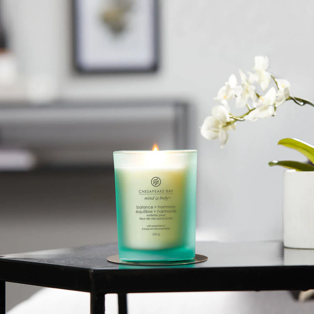 Chesapeake Bay - Candela media Balance & Harmony (Waterlily Pear) - Image 3