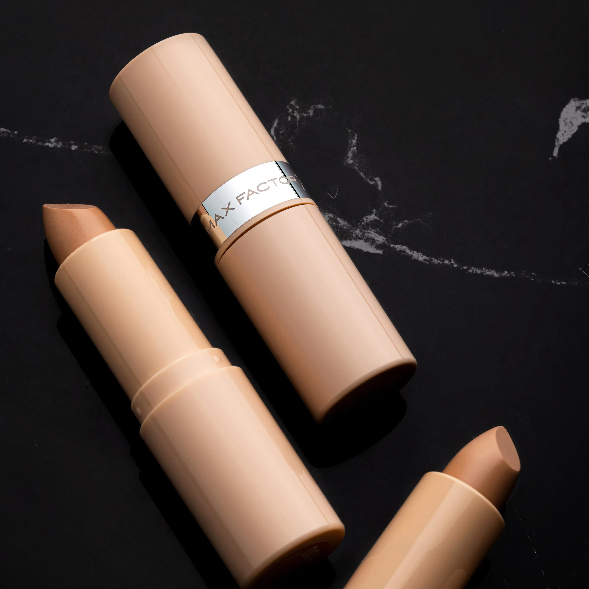 Max Factor Correttore Cover Stick, Correttore Occhiaie Antietà a Lunga Durata, Tonalità 04 - Image 6