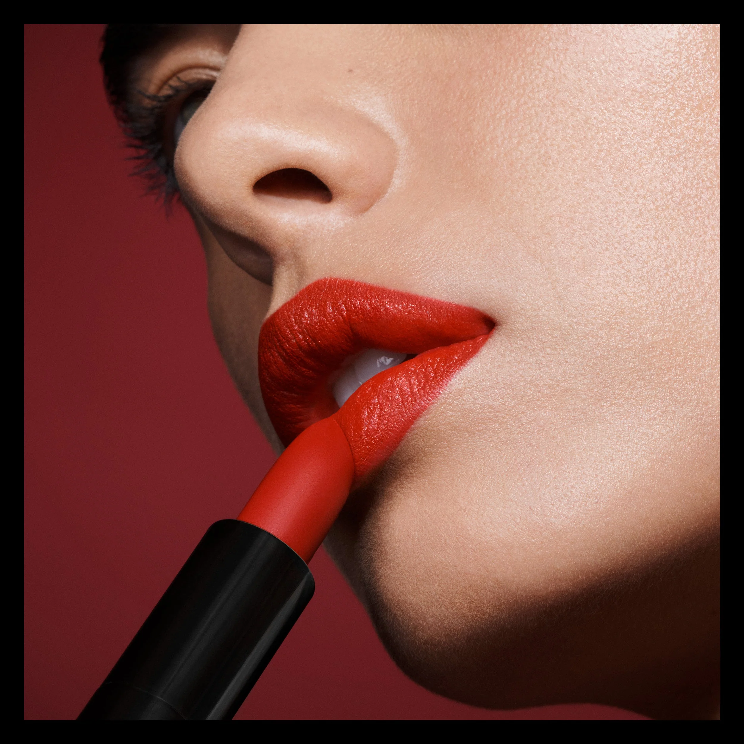 Max Factor - Rossetto Matte Colour Elixir Velvet - Formula Idratante e Nutriente a Lunga Durata - 05 Nude - 4 g - Image 8