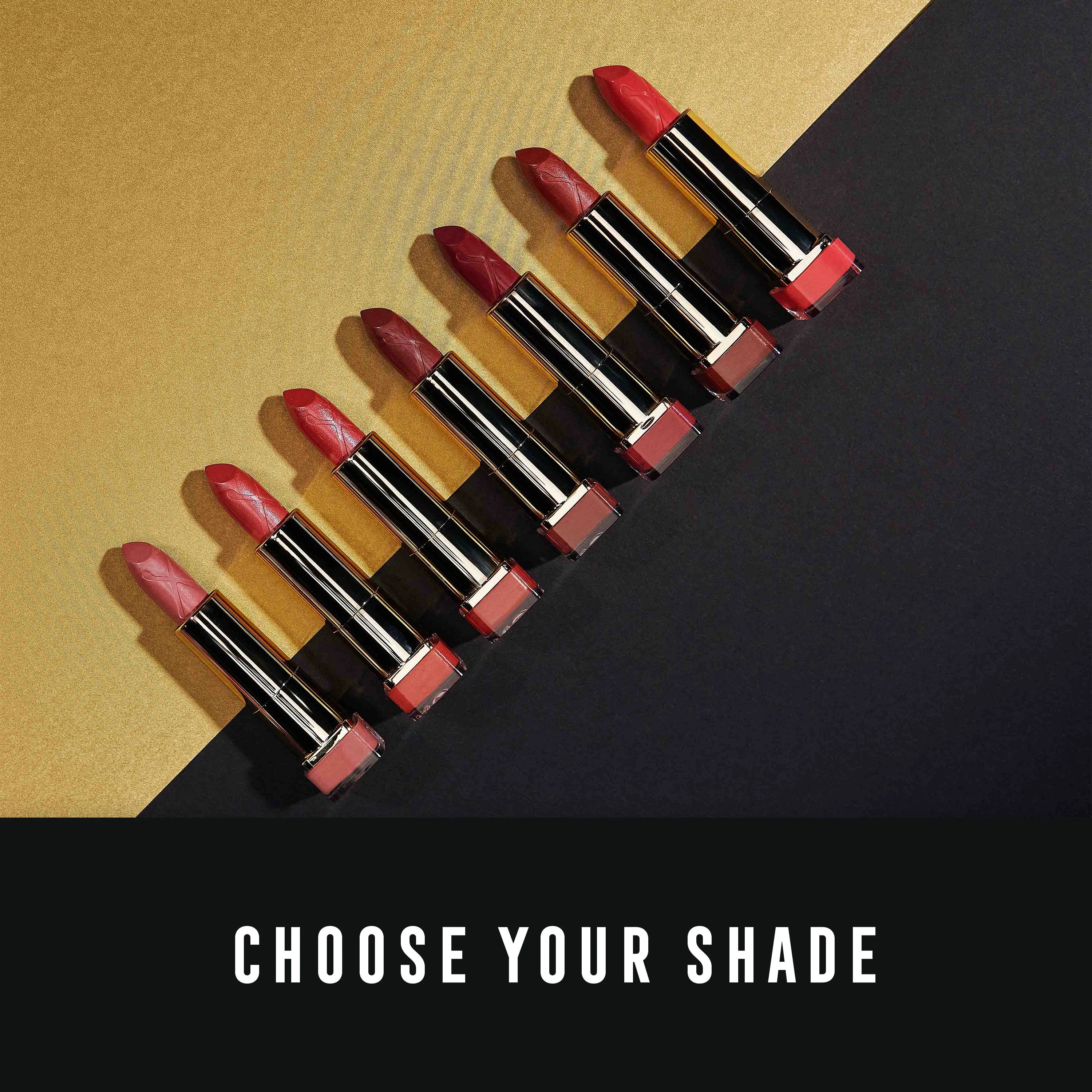 Max Factor Rossetto Stick Colour Elixir, Formula Idratante e Volumizzante a Lunga Durata, 100 Firefly, 4 g - Image 10