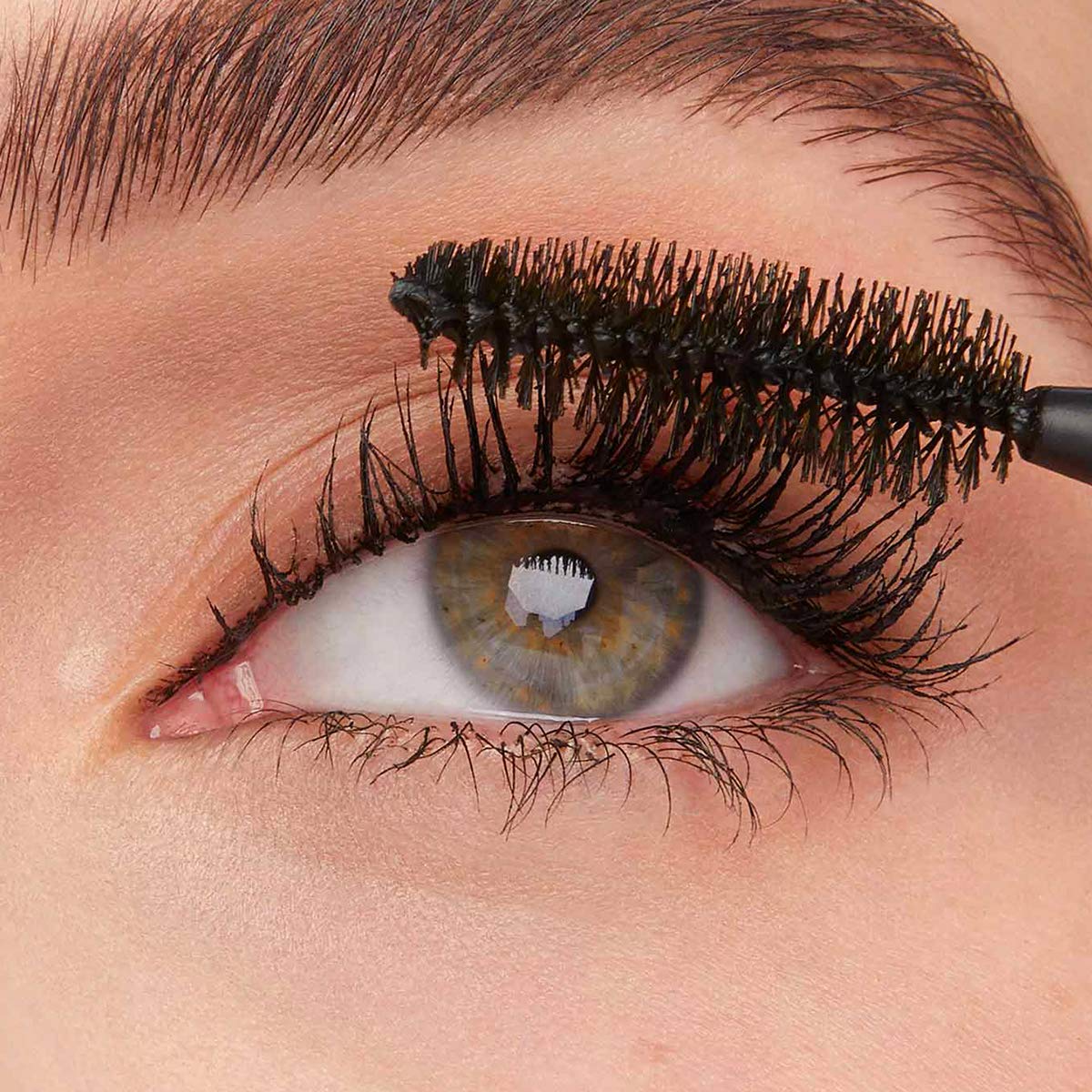 Maybelline New York Mascara, 50 g, Limited Edition Marta - Image 4