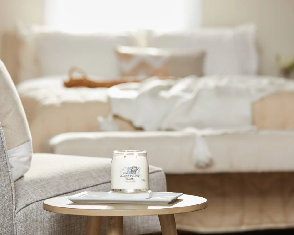 Yankee Candle Signature - Giara Media Soft Blanket - Image 3