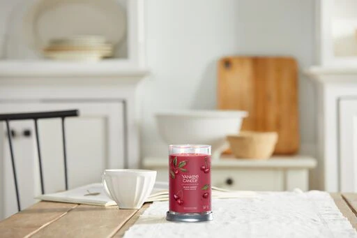 Yankee Candle Signature - Tumbler Grande Black Cherry - Image 2